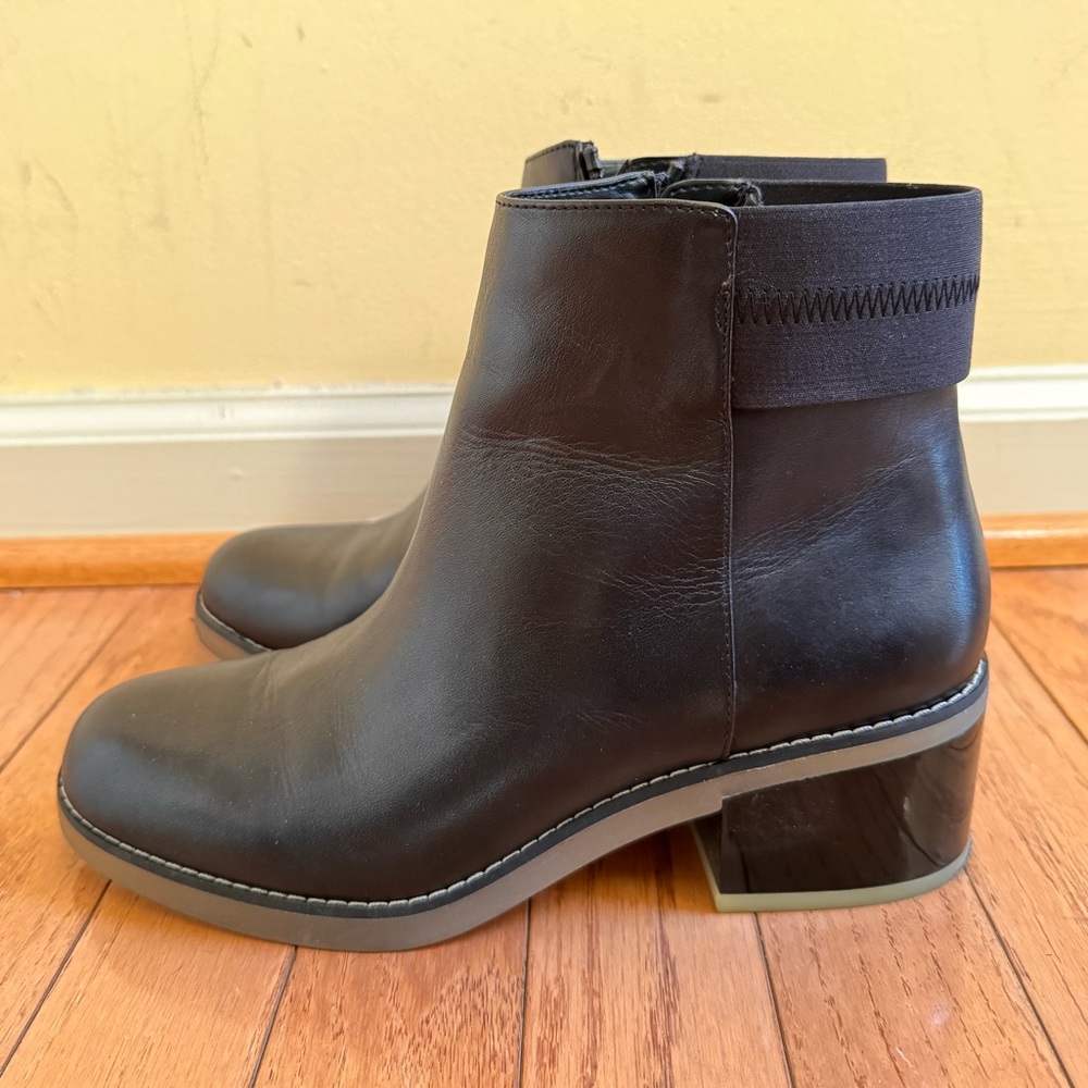 Aldo black leather ankle boots women’s size 7.5